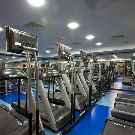 Bliss 3000 Furnished Studios Beiroet Buitenkant foto