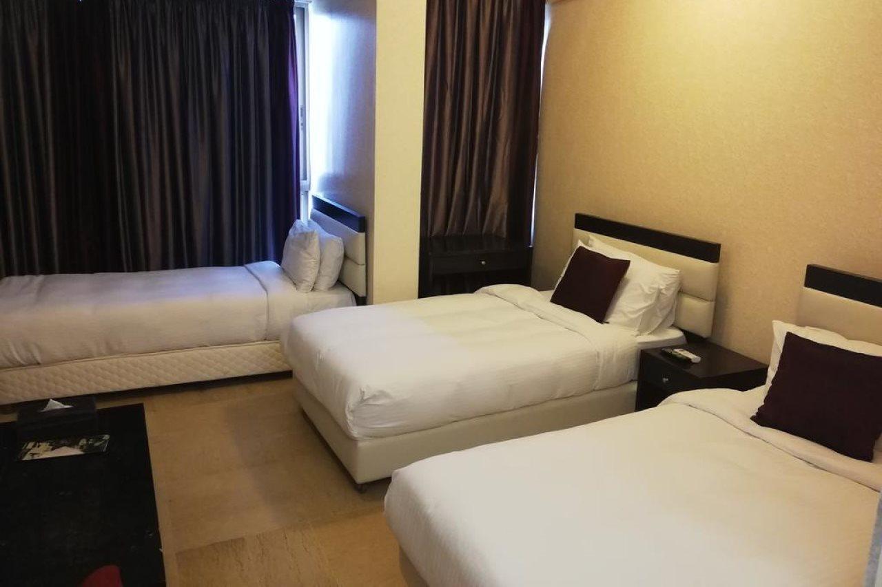 Bliss 3000 Furnished Studios Beiroet Buitenkant foto