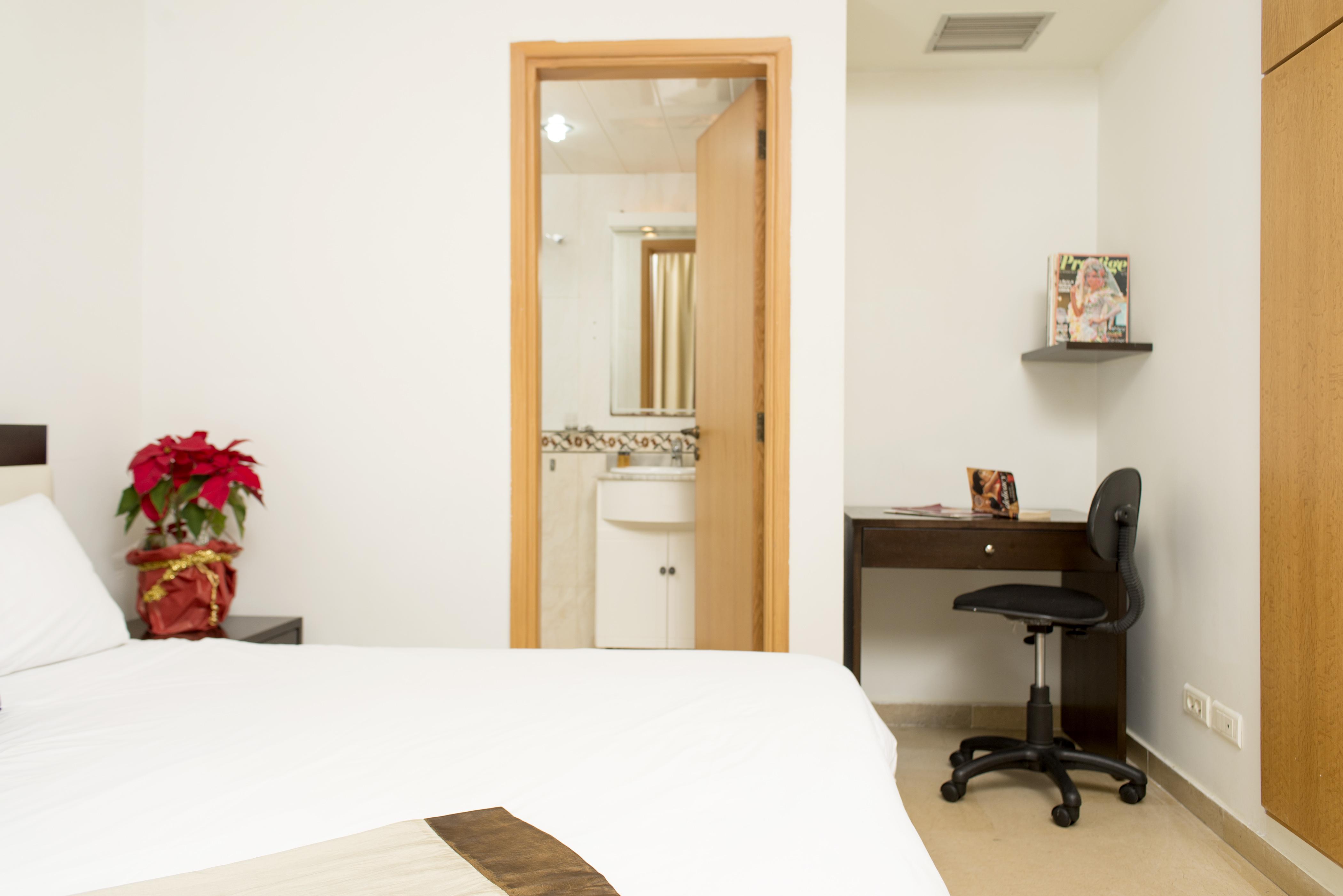 Bliss 3000 Furnished Studios Beiroet Buitenkant foto