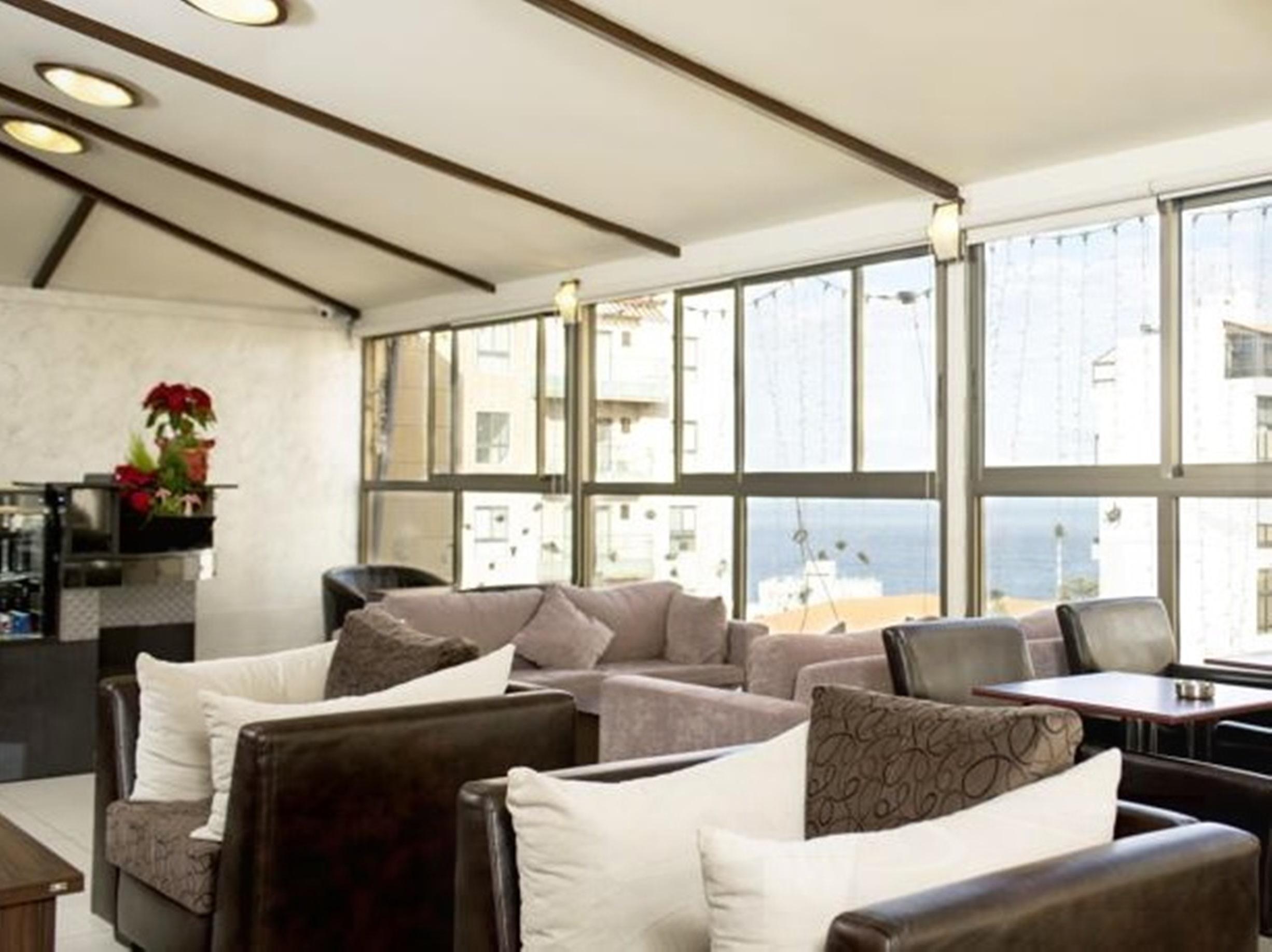 Bliss 3000 Furnished Studios Beiroet Buitenkant foto