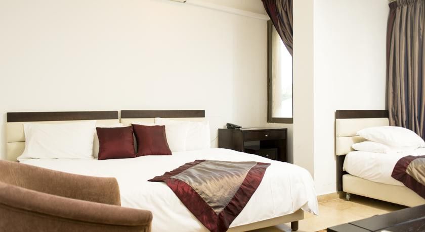 Bliss 3000 Furnished Studios Beiroet Buitenkant foto
